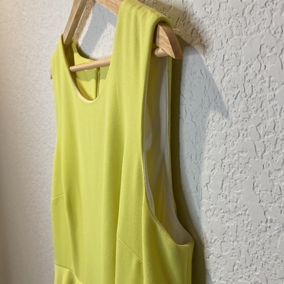 Sandra Darren Color Block Peplum Dress - Yellow/Grey - Size 10 - Picture 5 of 13